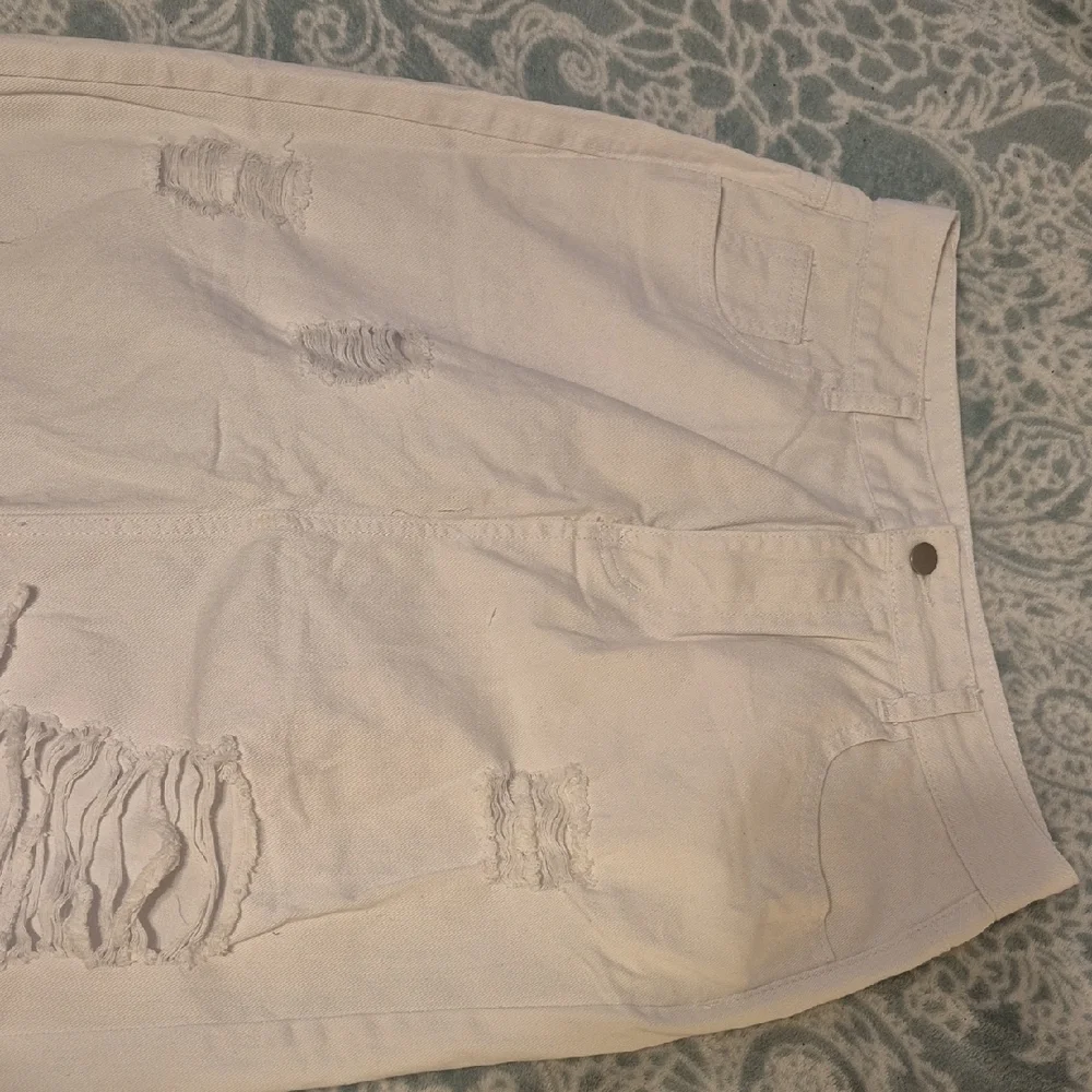 SHEIN White Distressed Pencil Skirt - Picture 5 of 8